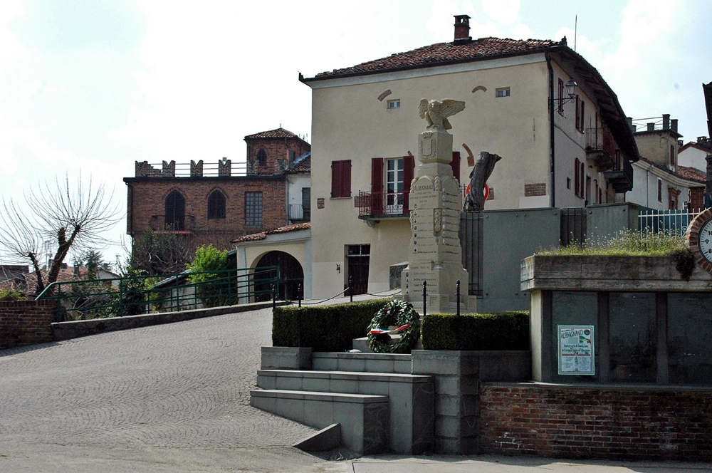 Monumento_ai_Caduti